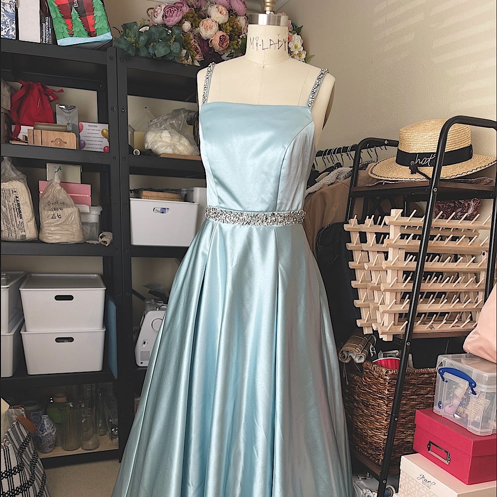 Tiffany blue poly charmeuse gown (perfect for prom)